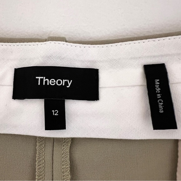 Theory Relaxed Pants in Stretch Wool Soft Sage - Picture 9 of 11